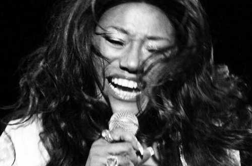 Умерла певица Бонни Пойнтер