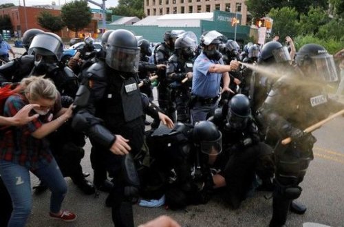 В США власти намерены арестовать организаторов беспорядков