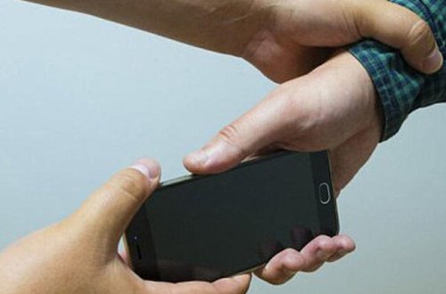 Bakıda quldur dəstə vətəndaşa hücum etdi