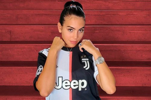 Ronaldunun sevgilisi şarmını belə göstərdi - FOTO