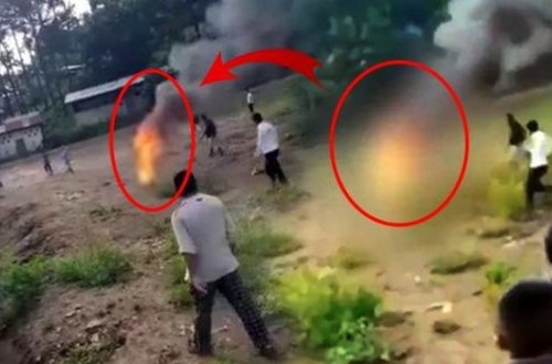 Cadugərlikdə ittiham etdikləri şəxsin əl-qolunu bağlayıb yandırdılar