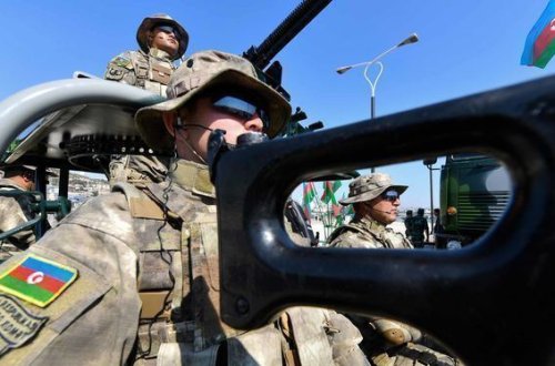 Президент Ильхам Алиев подписал распоряжение о призыве на военную службу