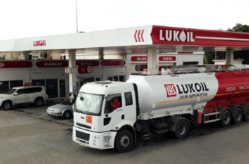 BİABIRÇILIQ: 'LUKOIL' şirkəti belə oğurluq edir - SÜRÜCÜ DANIŞIR