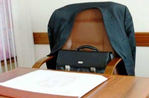 Nazir yüksək vəzifəli şəxsləri işdən çıxardı (YENİ TƏYİNAT)