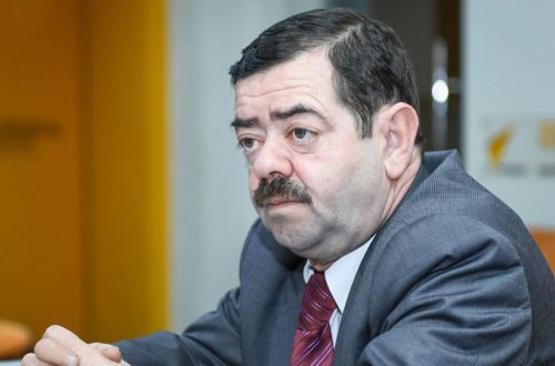 Əməkdar artist: “Həkimə getmədi, qızdırma içində boğula-boğula öldü”