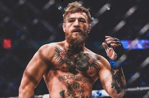 Makqreqor Azərbaycan bayrağını paylaşdı — FOTO