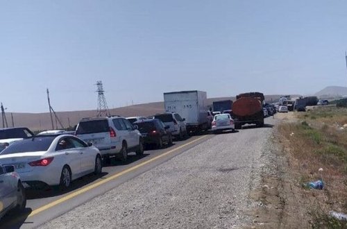 Bakı rayonlara axın edir: Postlarda böyük tıxac - FOTO/VİDEO