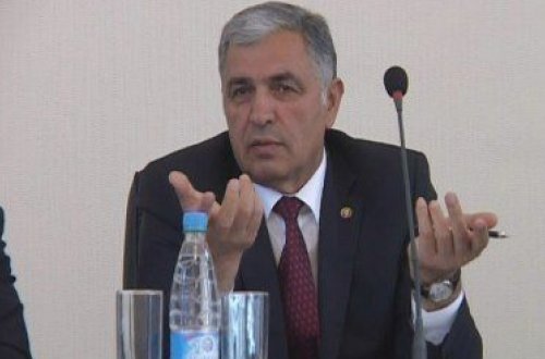 Samux icra başçısı dövləti belə 'talayıb', fermer olub - FOTO FAKTLAR