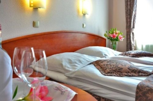 57 yaşlı qadın tanış olduğu gənc oğlanı bir gecəlik evinə çağırdı... - Sonrası HAMINI ŞOK EDƏCƏK