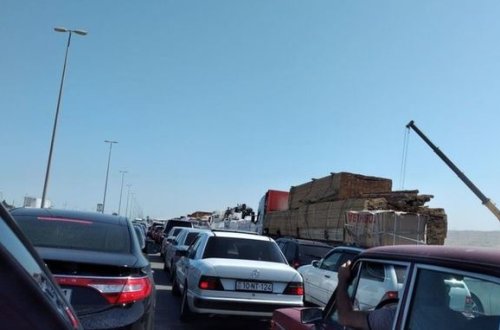 İcazə verilmədi, ancaq Bakıdan çıxmağı bacardılar - VİDEO