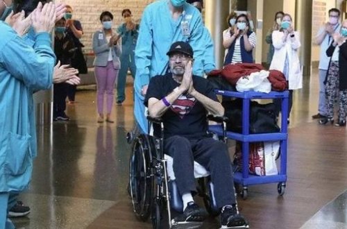 62 gün xəstəxanada qalıb koronavirusa qalib gəldi, amma...