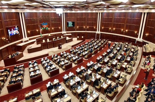 SON DƏQİQƏ! Milli Məclisdə 2 nəfər koronavirusa yoluxdu