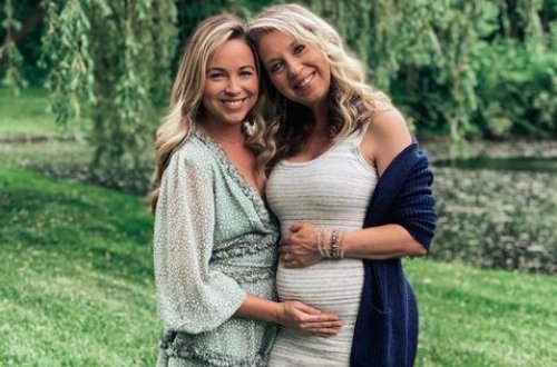 Nənə öz nəvəsini dünyaya gətirəcək - FOTO