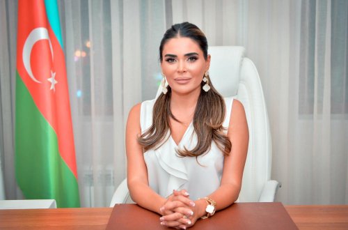 “Zər qədrini zərgər bilər”