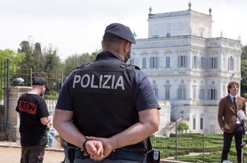 Həbsxanadan qaçan məhkumlar qayıdacaqlarını vəd veriblər (FOTO)