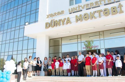 Hamlet İsaxanlının məktəbindən şikayət - karantin günləri üçün təhsil haqqı tələb edilir