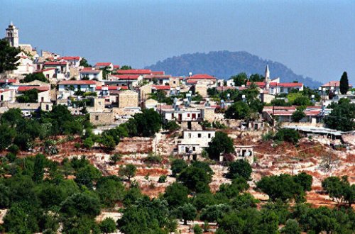 На Кипре не будут требовать от иностранных туристов справку о COVID-19