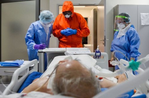 Rusiyada koronavirusdan ölənlərin sayı 8 200-ü ötdü