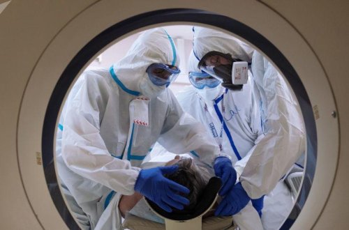 Ailəlikcə koronavirusa yoluxan İlham Quliyev: Ayın əvvəlindən narahatlıqları hiss etməyə başladıq - VİDEO