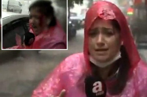 Canlı yayım edən müxbirin başına budaq düşdü, qan içində qaldı - İstanbulda leysan, fırtına... - VİDEO - FOTO