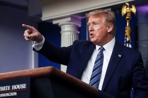 Tramp əmr verdi: Abidələri məhv edən və ya korlayanlar dərhal həbs ediləcək