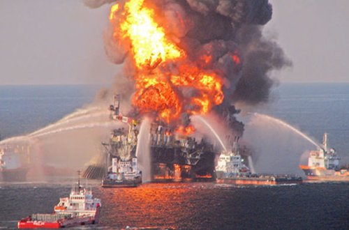 Beş il əvvəlki qəzada itkin düşən daha iki neftçinin cəsədi tapıldı