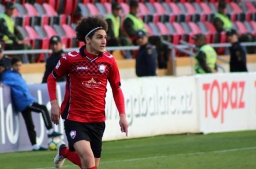 Мать азербайджанского футболиста скончалась от коронавируса