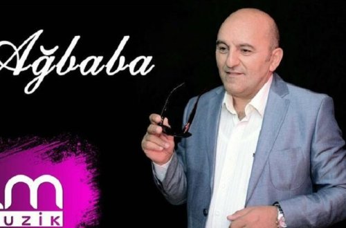 В Азербайджане певец скончался после заболевания COVID-19