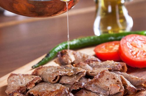 Dönərxanada işləyən 17 nəfərdə koronavirus tapıldı, bağlandı - FOTO