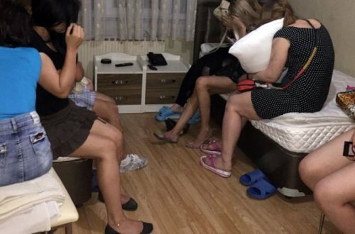 Bakıda 10-dan çox qadın fahişəliyə cəlb edildi — Əxlaqsızlıq yuvasında ƏMƏLİYYAT