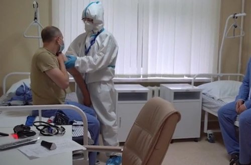 Rusiyanın hazırladığı peyvənd koronavirusu idarə etməyə imkan verəcək