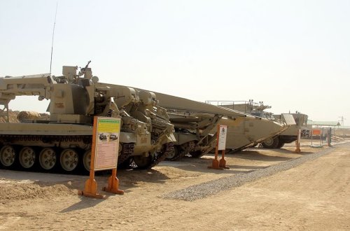 Hərbi ekspert Azərbaycanın hücum silahları almasının məqsədini açıqladı