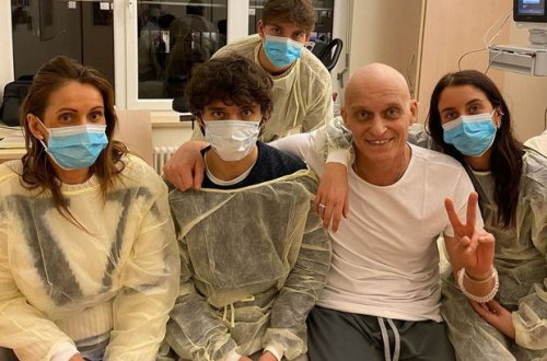 Xərçənglə mübarizə aparan rusiyalı milyarder koronavirusa qalib gəlib