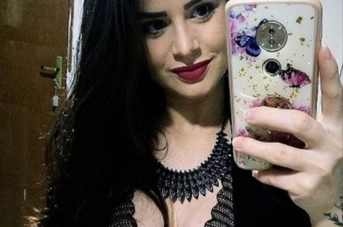 Koronavirusa yoluxan hamilə qadın doğuşdan bir neçə dəqiqə sonra öldü - FOTO