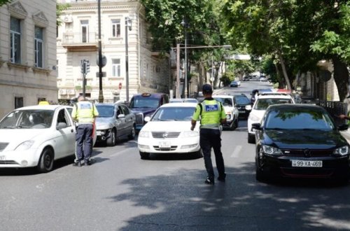Küçəyə çıxan bu şəxslərin icazəsi olsa da, cərimələnəcək - RƏSMİ AÇIQLAMA - ÖZƏL FOTOLAR