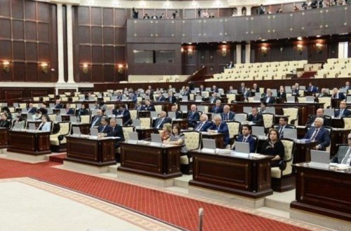 Yeni seçilən deputatların mobil nömrələri - TAM SİYAHI