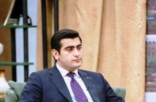 Mərkəz direktoru AA seriyalı maşında kimi hədələyib? - DETALLAR(VİDEO)