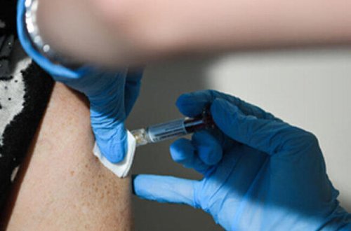 Virusoloqdan koronavirus dərmanlarının ziyanları ilə bağlı XƏBƏRDARLIQ