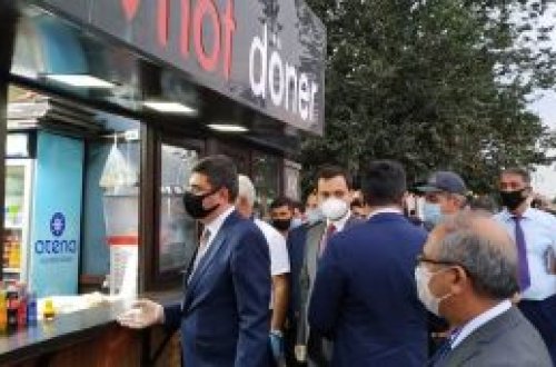 Xəzər Rayon İcra başçısı karantin qaydalarını belə pozdu - FOTO