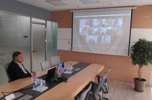 Azərbaycan-Böyük Britaniya parlamentlərarası əlaqələr üzrə işçi qrupunun virtual iclası keçirilib