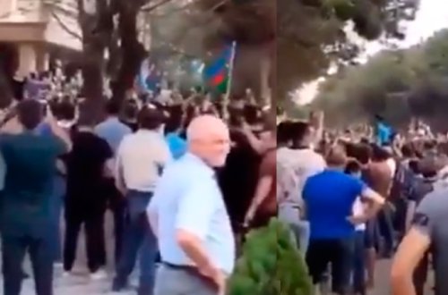 İdarə Prezidentə yanlış məlumat verib? Bu da təkcə Sumqayıtda Səfərbərlik İdarəsinin qarşısı (VİDEO)