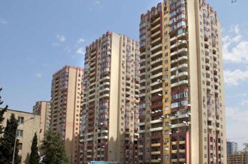 “Tri Koronı” kimi tanınan binaların yaxınlığında tikinti işləri gedir? – İcra Hakimiyyətindən açıqlama