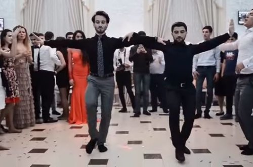 Ermənilərdən daha bir oğurluq: Bu dəfə məşhur rəqsimizə göz dikdilər - VİDEO