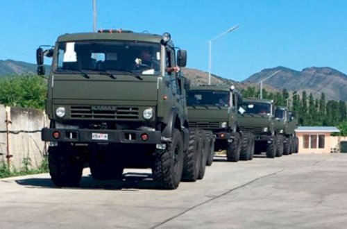 Serbiya Ermənistana silah verdiyini etiraf etdi