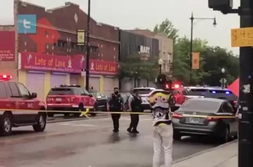 В результате стрельбы в Чикаго пострадали 14 человек