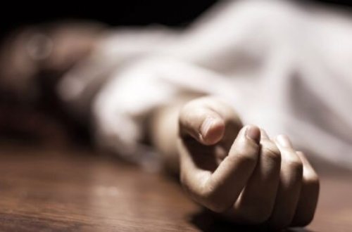 Azərbaycanda ana 27 yaşlı oğlunu öldürdü- FOTO