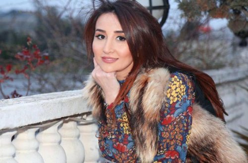 Azərbaycanlı aparıcı əməliyyat olundu (FOTO)