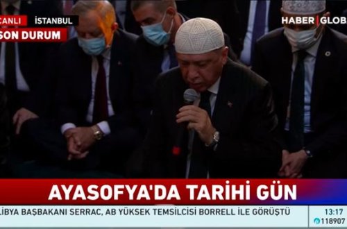 Ərdoğan Aya Sofiyada “Quran” oxudu - VİDEO