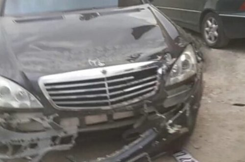 Təhqirə dözməyən Azərbaycanlı qız erməni maşınını əzib keçdi – ŞOK VİDEO