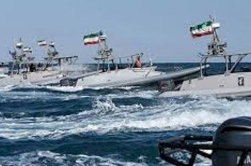 Hörmüz boğazında vəziyyət gərginləşdi - ABŞ atış təliminə başladı